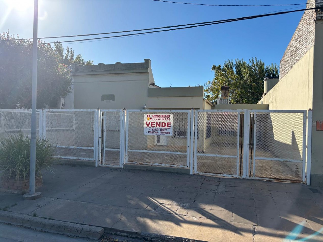 CASA EN MANUEL OCAMPO 