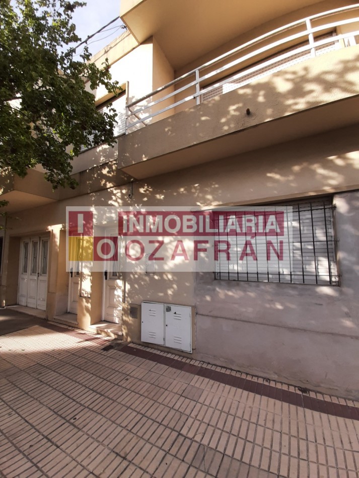 FLORIDA 44 -CASA CENTRICA EN VENTA